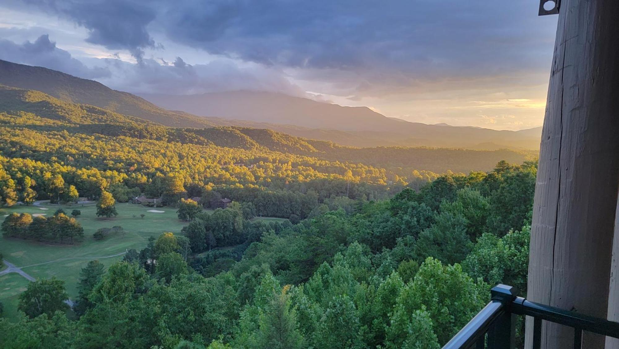 Stairway To Heaven, Breathtaking Mtn Views Indoor Pool & Hot Tub Apartment Gatlinburg Ngoại thất bức ảnh
